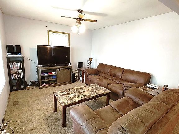3rd image of 1013 N 9th St