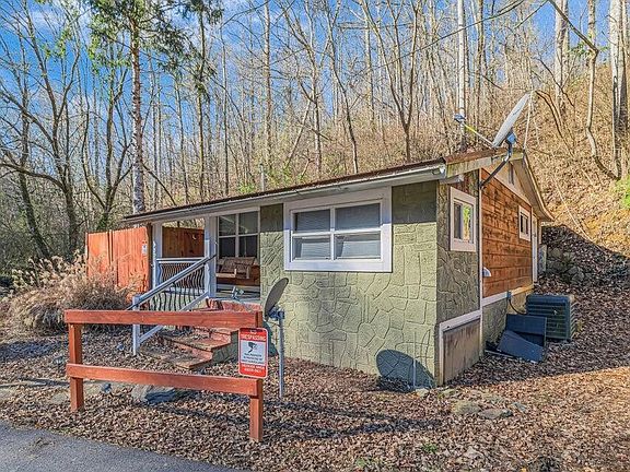 2nd image of 4351 Manis Hollow Rd