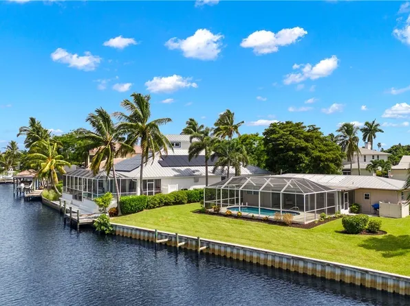 486 Keenan Ct, Fort Myers, FL 33919