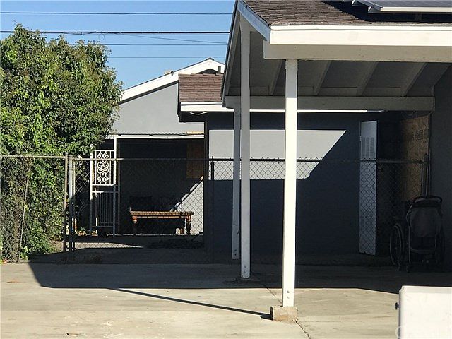 2nd image of 6631 Ginger Ln