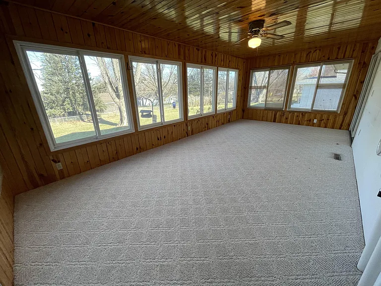 1608 Mitchell Dr — Photo 12