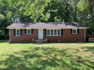 110 Cambridge Ct, Tullahoma, TN 37388