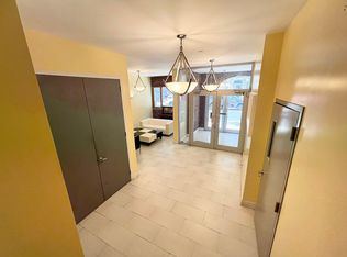 2607 18th St APT 6, Astoria, NY 11102