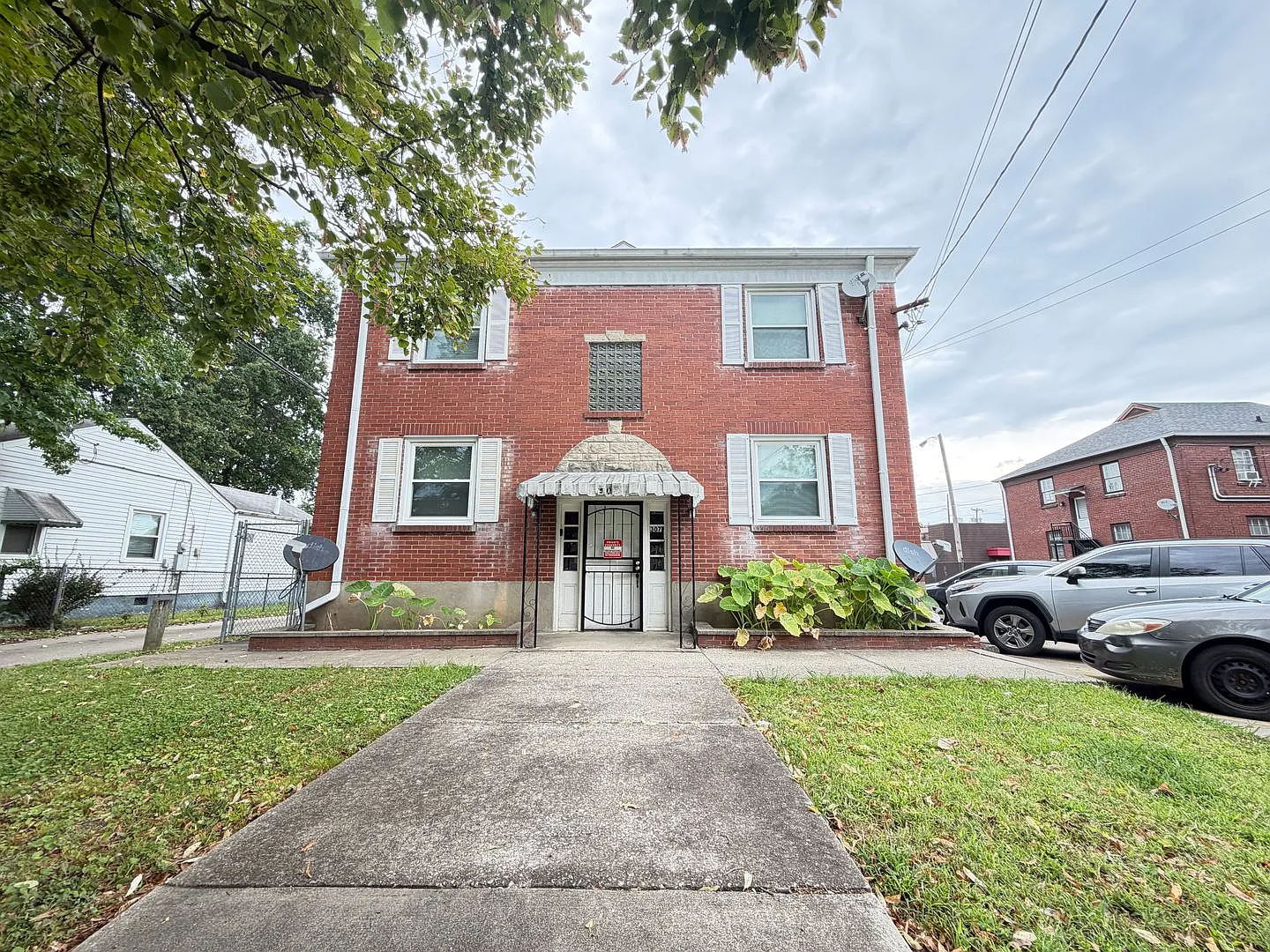 307 Kingston Ave — Photo 1