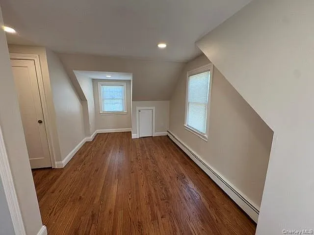 277 Jackson Ave — Photo 17