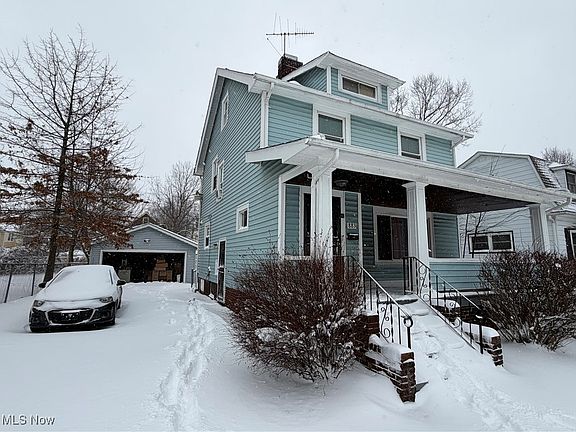 2nd image of 883 Caledonia Ave