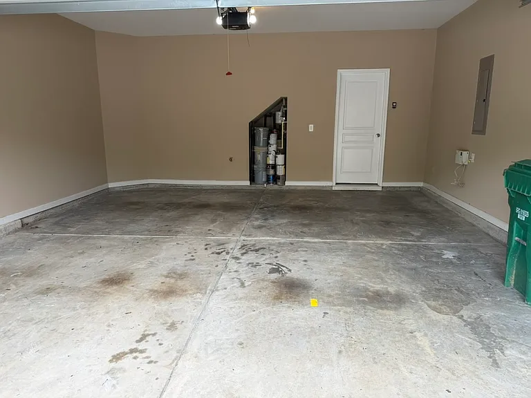 2161 Crestridge Trl NE — Photo 27