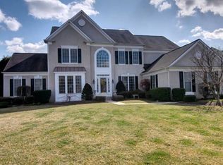 848 Topaz Dr, West Chester, PA 19382