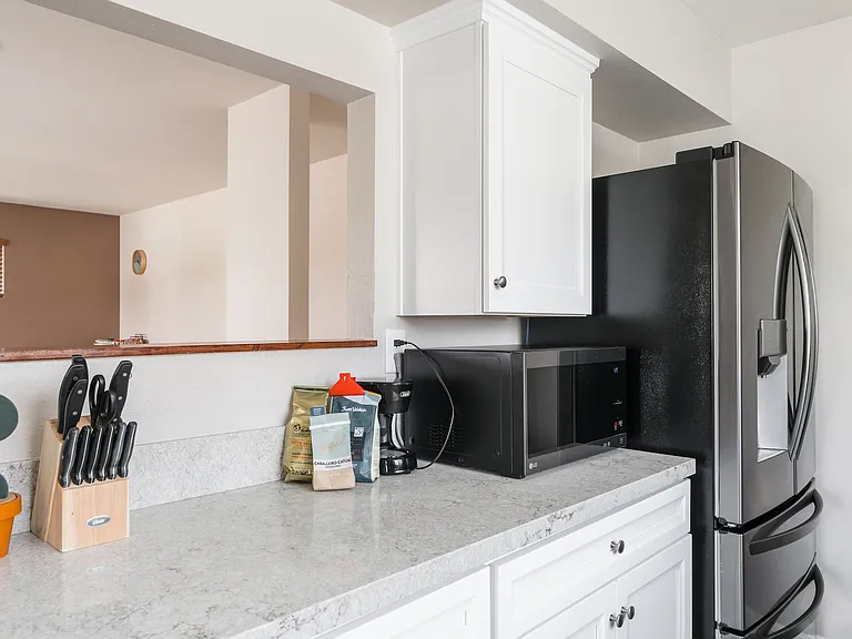 4656 Alabama St — Photo 13