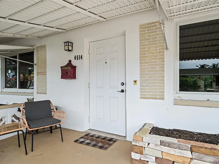 4514 NW 49th Dr — Photo 4