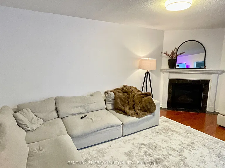 173 Sophia Rd — Photo 2