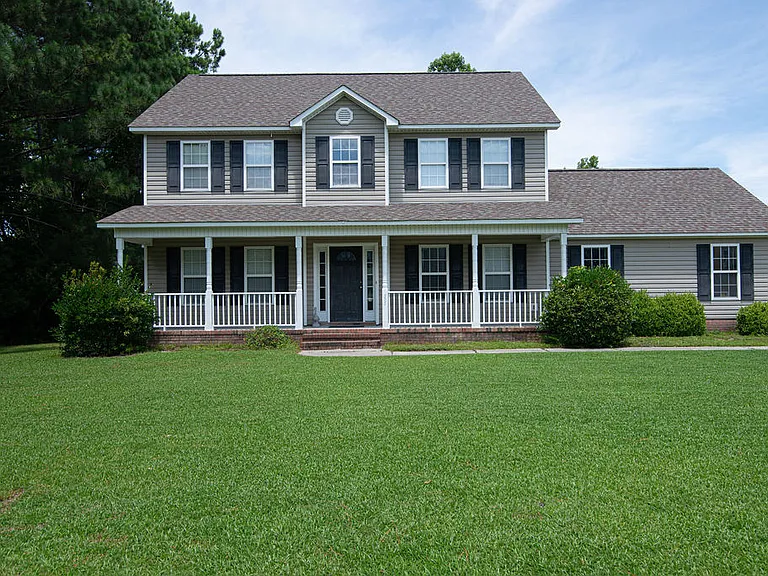 305 Foster Creek Rd — Photo 1