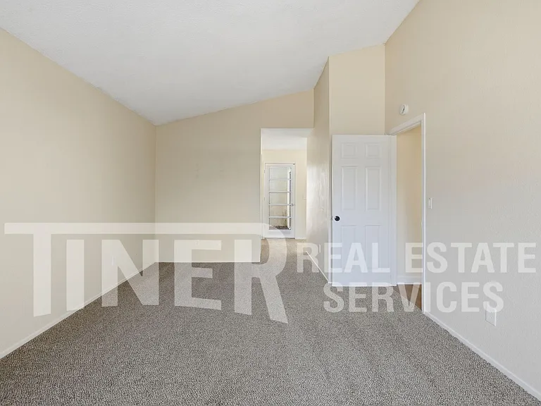4907 Perceptive Way — Photo 17