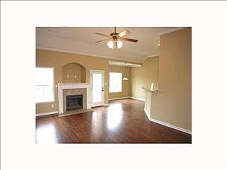1st image of 1431 Redmond Cir W