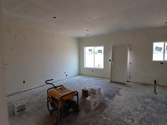 5th image of 1828 W 2975 N #2