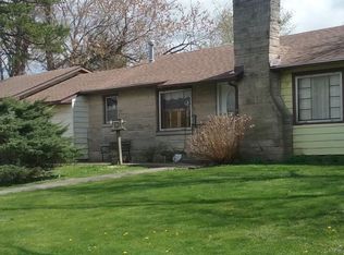 209 W 4th St, Norris City, IL 62869
