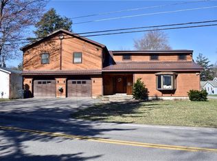 1917 Vienna Rd, Sylvan Beach, NY 13157