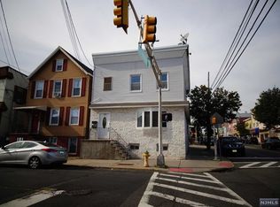 338 Hamilton St #2, Harrison, NJ 07029