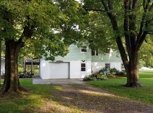 15710 Ebson Rd, Fulton, IL 61252