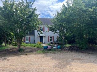1027 Barrenridge Rd, Fishersville, VA 22939