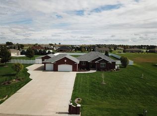 9269 S Sierra Dr, North Platte, NE 69101