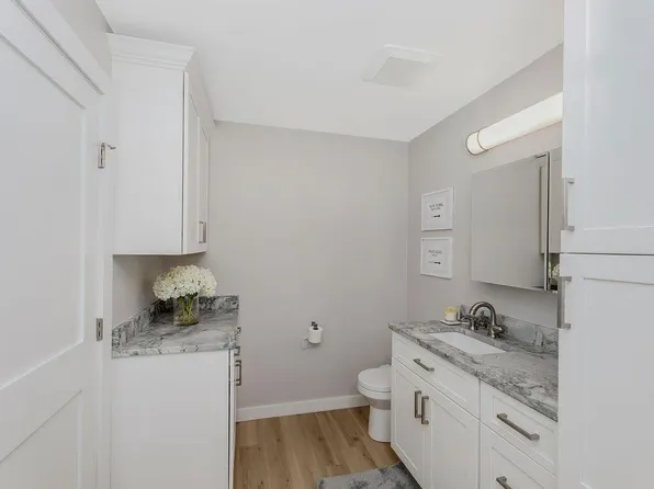 26 Avenue At Port Imperial image 22 of 38