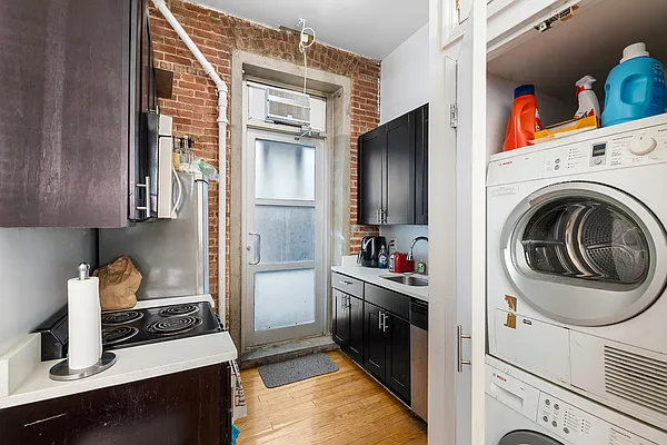 Rented by REAL New York | media 10