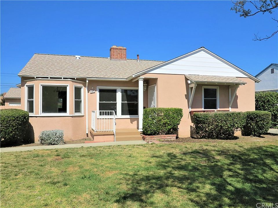 1st image of 443 S Myrtlewood St