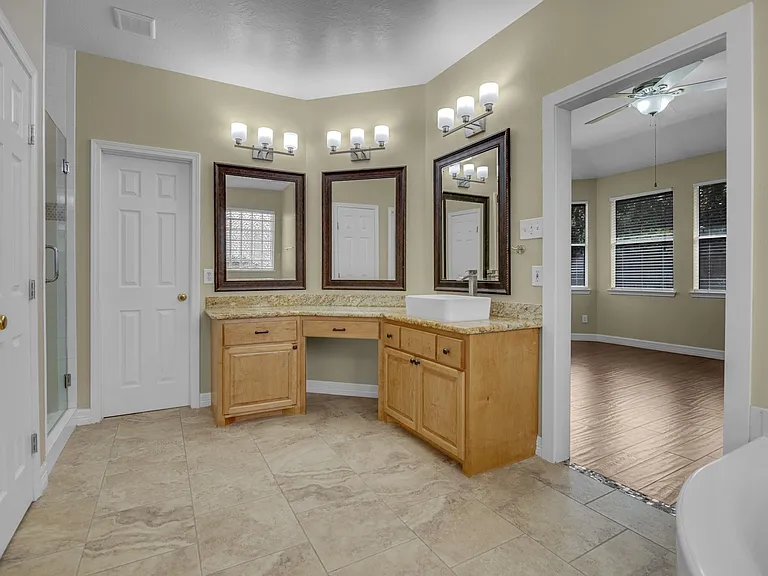 2919 Silverbit Trail Ln — Photo 20