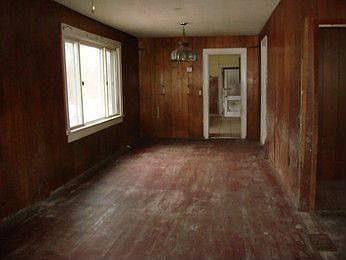 2nd image of 218 Homer St