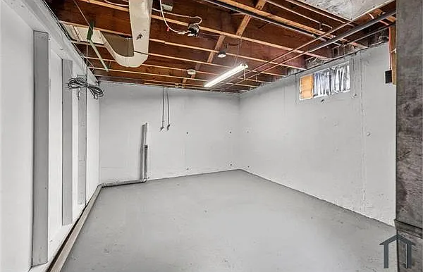8733 College Ave — Photo 14