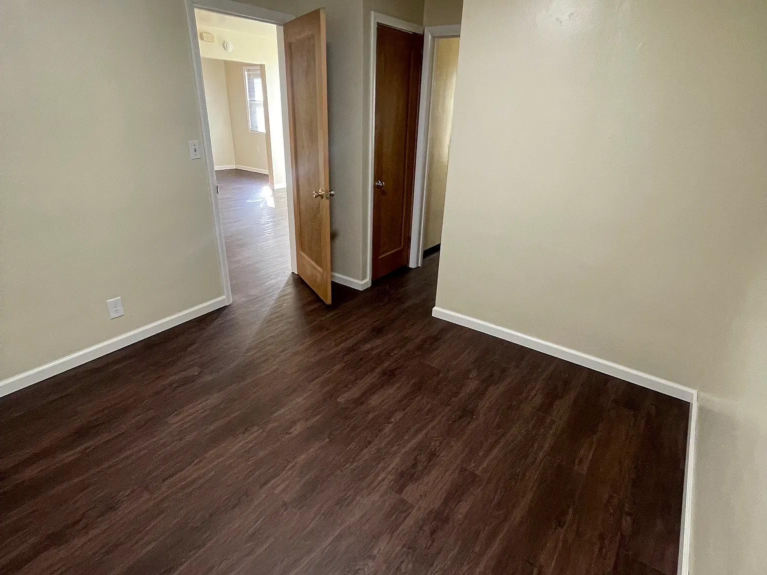 1 bed, $1,025 — Photo 2