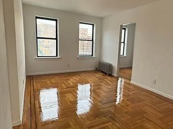 2825 Grand Concourse image 1 of 5