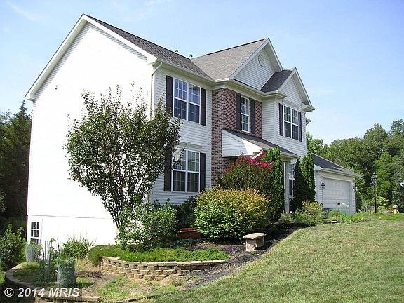 5th image of 483 Shannon Dr N