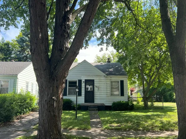 1854 Paris Ave, Lincoln Park, MI 48146