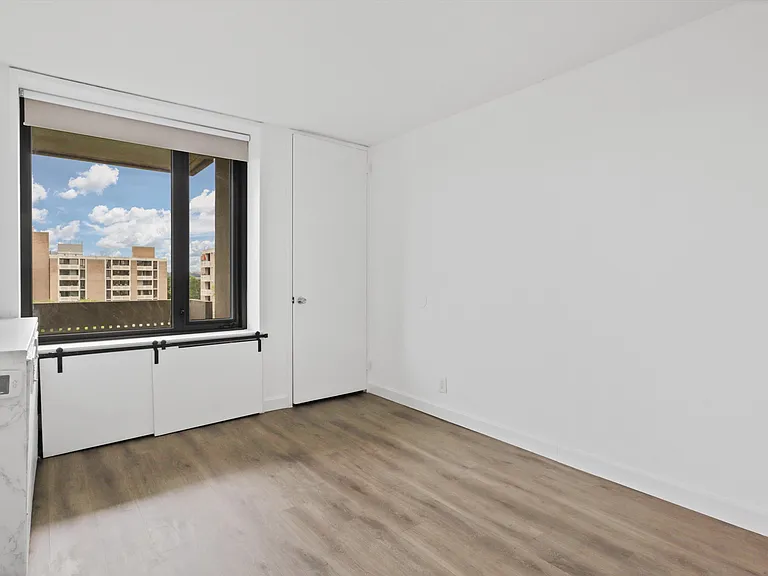1250 4th St SW #710W — Photo 13