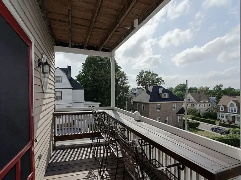 76 King St #2 — Photo 9