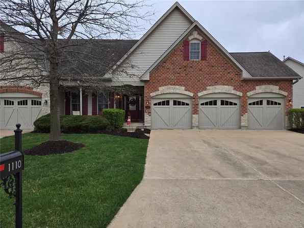 1110 Spruce Forest Dr, Lake Saint Louis, MO 63367
