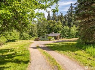 210 Gardiner Beach Rd, Sequim, WA 98382
