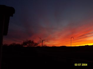 1369 N Birds Nest Rd, Green Valley, AZ 85614