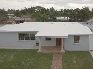 11480 SW 42nd Ter, Miami, FL 33165