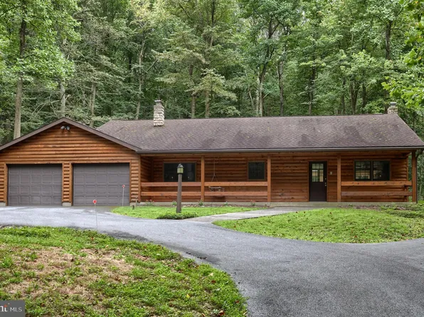 504 Hemlock Ln, Lebanon, PA 17042