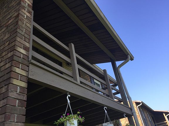 3rd image of 112 Robinwood Dr APT 14