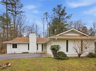 4787 Bayshore Dr, Seneca, SC 29672