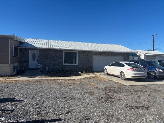 3rd image of 3635 Gaylord St