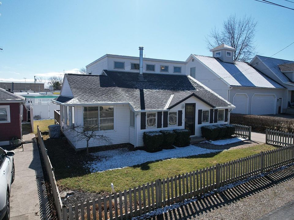 1st image of 5544 E Eastview Ln