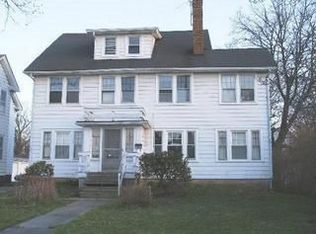 3836 Mayfield Rd, Cleveland Heights, OH 44121