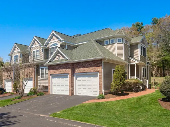 17 Indian Woods Way #17, Canton, MA 02021