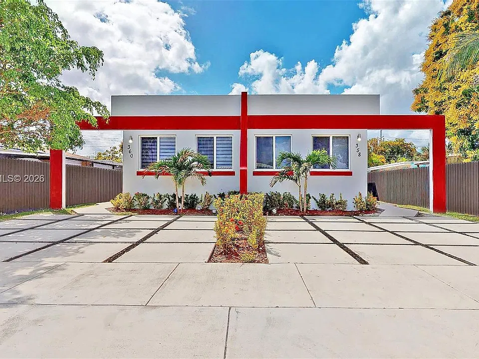 360 E 11th St #360