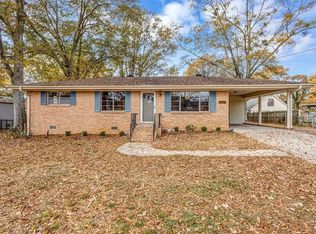 2011 Hillcrest Dr, Douglasville, GA 30135